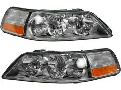 DIY Solutions - Halogen Headlight Assembly Set Of 2 - 2005 - 2011 Lincoln Town Car - LHT03636